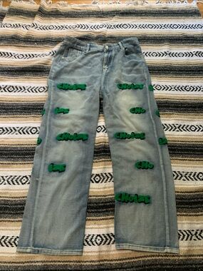 Relaxed Light Blue Jeans with Green Patch Details - Men